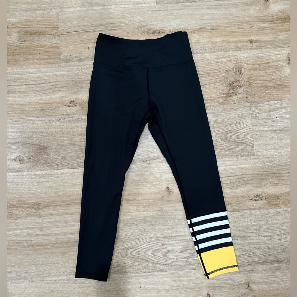 EUC Zyia Active Bumblebee Light n Tight Hi-Rise 7/8 Leggings (Size 4)